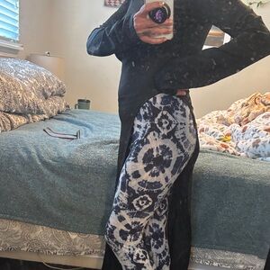 Black and White Patterned Women's Dress